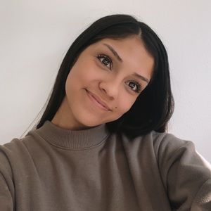 Meet your Posher, Katelyn